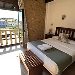 Rustico Prado Da Vina 2*