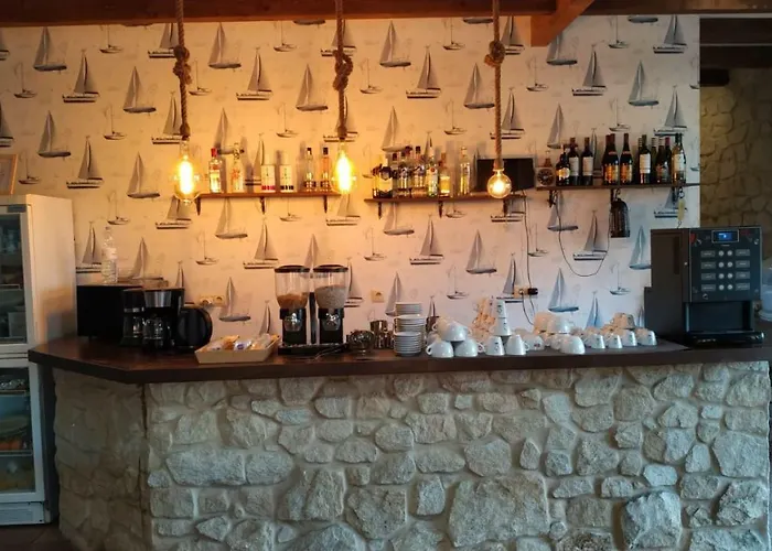 Rustico Prado Da Vina 酒店